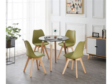 Table Ronde Noire 4 Chaises Scandinaves Vertes Ensemble Pour Salle