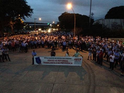 Sindicalistas Fazem Protestos Contra Reforma Da Previd Ncia Em S O Jos