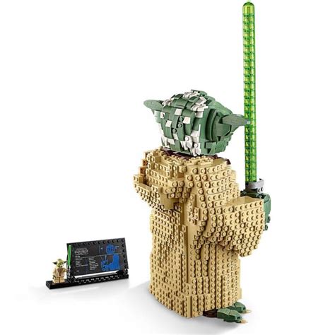 LEGO Star Wars Yoda #75255 - GeekAlerts