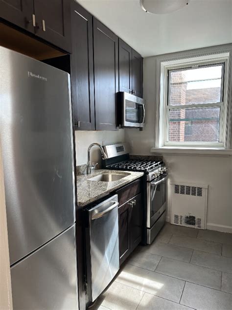 1 Riverdale Ave, Bronx, NY 10471 - Room for Rent in Bronx, NY | Apartments.com