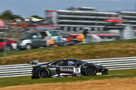 Barwell Motorsport Gt World Challenge Europe Brands Hatch