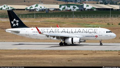 TC JPP Turkish Airlines Airbus A320 232 WL Photo By Osman Atilla