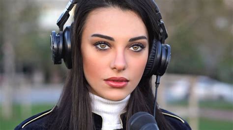 The 13 Most Popular and Attractive Turkish Women Singers Best Lists