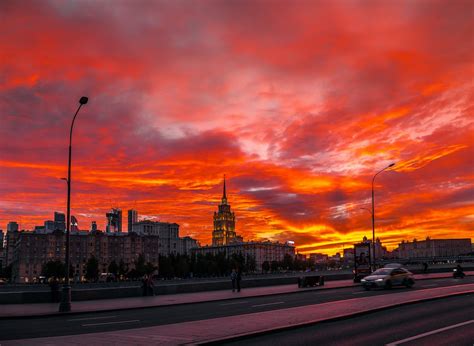 City Buildings During Sunset · Free Stock Photo