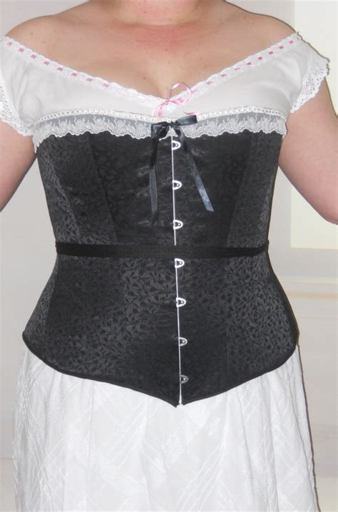 Truly Victorian Late Victorian Corset TV110 Pattern Review By