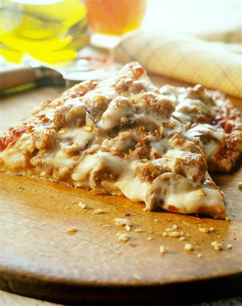 Cheesy Sausage And Mushroom Pizza Recipe Yummly Recipe Mushroom