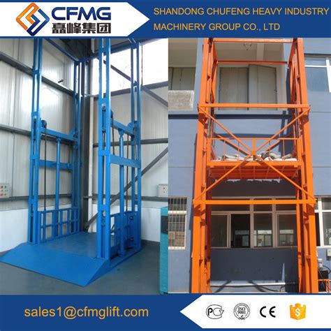 Electric Hydraulic Guide Rail Lift Warehouse Cargo Lift Goods Lift