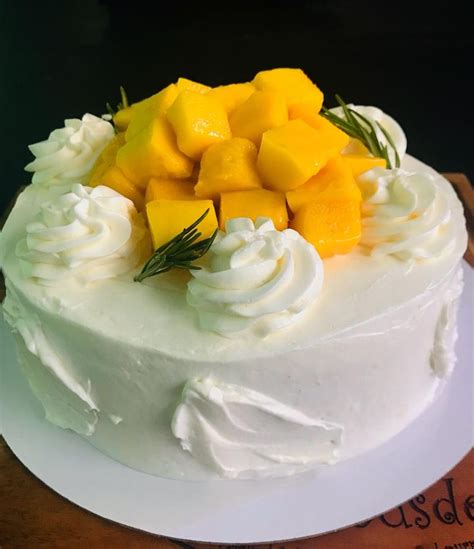 Mango cake #MangoCake | Mango cake, Desserts, Cake