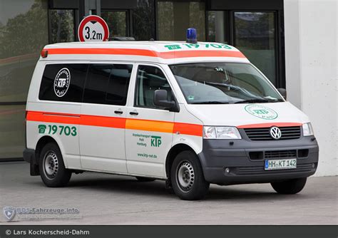 Einsatzfahrzeug Krankentransport Pohl KTW 2 3 HH KT 142 A D BOS