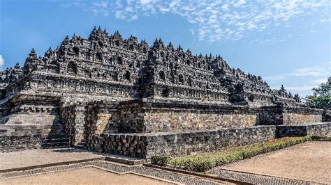 Ini Dia Daftar Peninggalan Kerajaan Buddha Yang Ada Di Nusantara