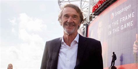 Kebijakan Sir Jim Ratcliffe Di MU Setelah PHK Massal Kini Staf Harus