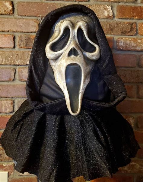 Deluxe Scream 6 Mask - Etsy