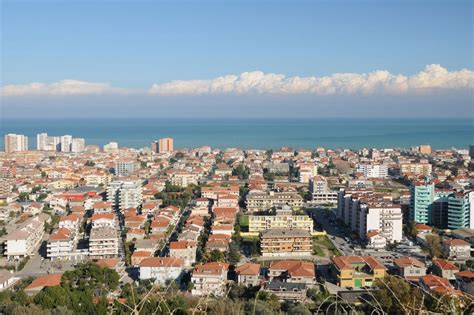 La Guida Sul Comune Di Montesilvano Pe In Abruzzo Italia