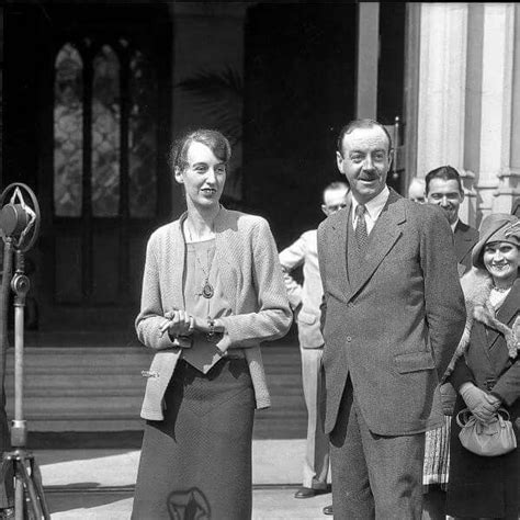 Cornelia Vanderbilt And Husband John Cecil 1930 Prior To Opening Of