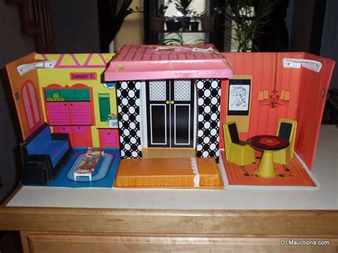 Internet Superstores: VINTAGE BARBIE DOLL FAMILY HOUSE BY MATTEL FROM ...