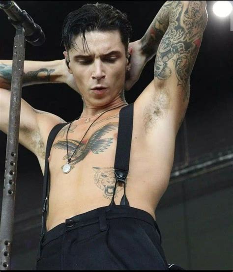 Pin By Bella On Vampire Batman Andy Black Andy Biersack Andy Biersak