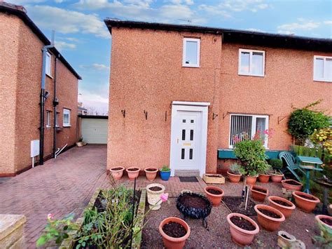 Aydon Crescent Alnwick 2 Bed Semi Detached House £190 000