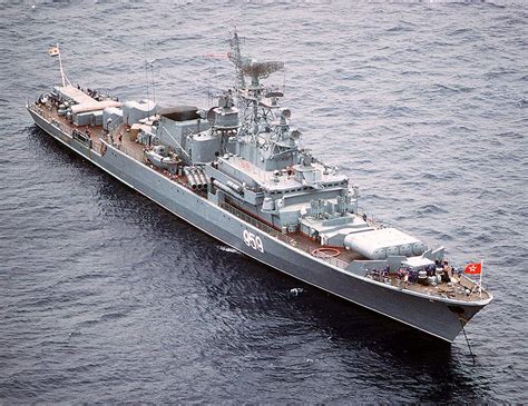 Soviet Kresta Ii Class Cruiser In Gulf Of Oman 1988 Navy Collectables