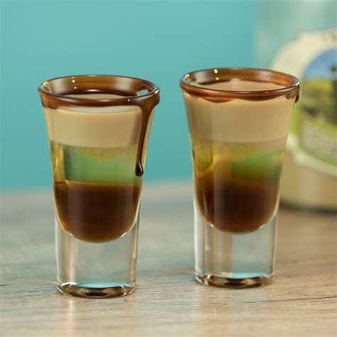 Shot & Shooter Recipes For Any Occasion | Tipsy Bartender Kahlua Drinks ...