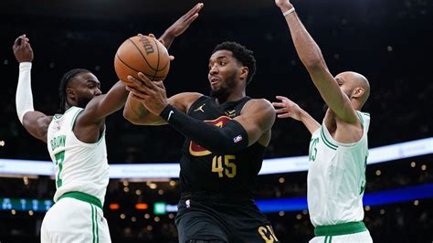 Nba Playoffs Cleveland Cavaliers Stun Boston Celtics On The Road 118