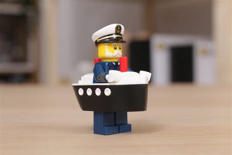 LEGOs Ferry Captain Is Basically Just The Titanics Captain