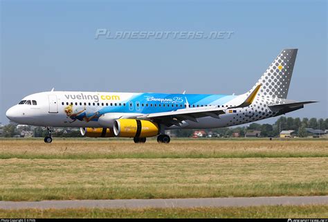 EC MLE Vueling Airbus A320 232 WL Photo By X PAN ID 1486684