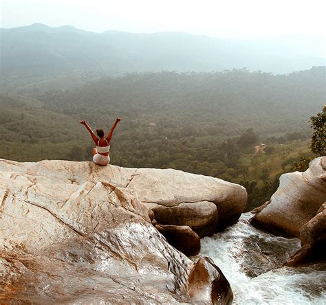 Diyaluma Falls