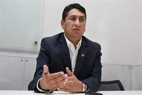 Congresista de Perú Libre afirma que Vladimir Cerrón es un perseguido