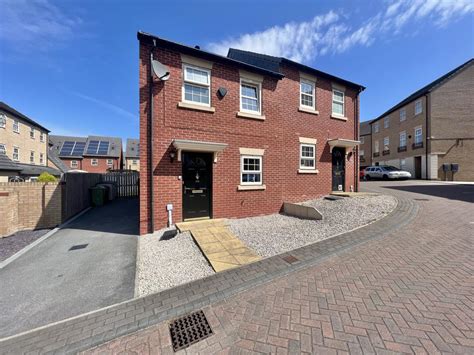 Fallbrook Road Castleford 3 Bed Semi Detached House £180 000