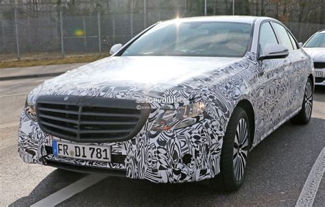 2017 Mercedes Benz E Class Drops Heavy Camouflage Reveals Silhouette In Latest Spyshots