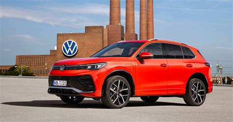 Volkswagen Proslavlja Svetsku Premijeru Potpuno Novog Modela Tiguan