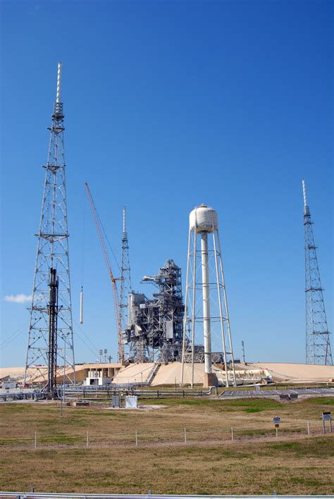 deconstruction  launch pad  collectspace messages