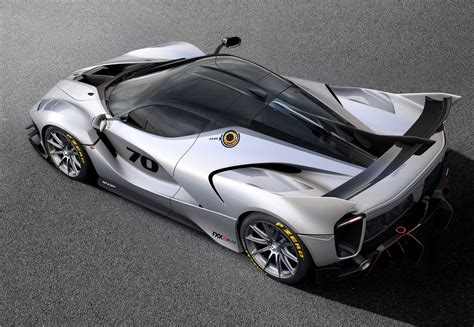 Ferrari FXX K Evo Un Laboratorio Mobile Da 1050 Cavalli Cavalli Vapore