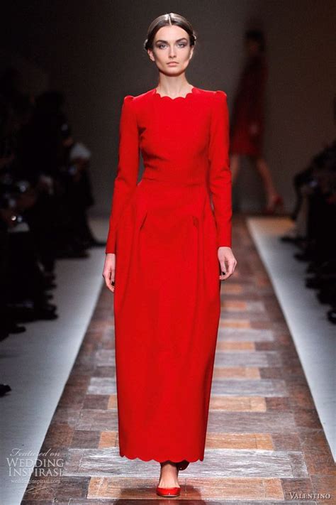 Valentino Fallwinter 2012 2013 Wedding Inspirasi Red Long Sleeve Dress Fashion Iconic Dresses