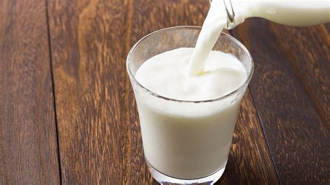 Dangerous Side Effects of Drinking Too Much Milk, Say Experts — Eat ...