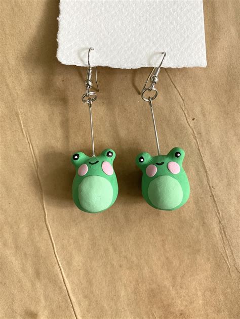 Cute Frog Earrings Cottage Core Handmade Earrings Etsy Diy Clay Earrings Polymer Clay