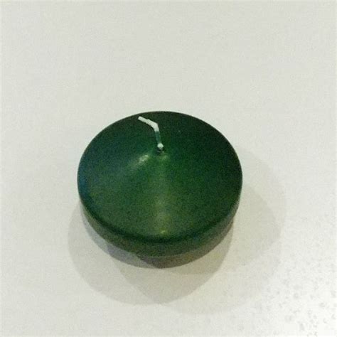 Floating Dark Green Candle Nordisk Import