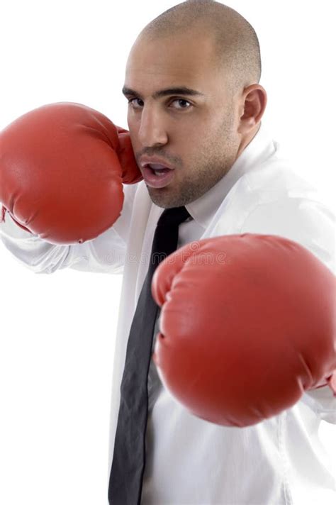 Guantes De Boxeo Del Varón Que Desgastan Foto de archivo Imagen de