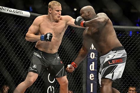 UFC Fight 218 Derrick Lewis Vs Serghei Spivak 2 4 23 UFC Analysis