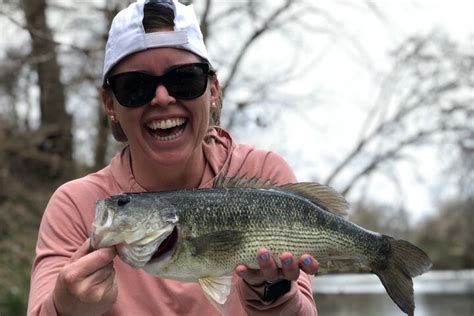 Tripadvisor Tour de pesca guiado de día completo en Canyon Lake