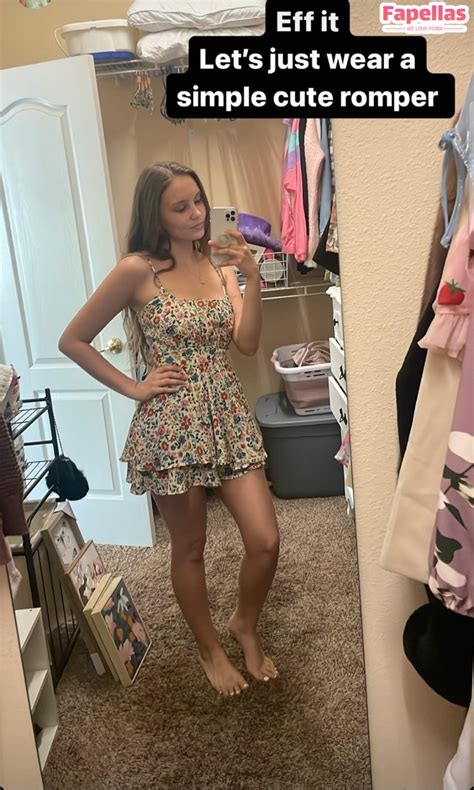 ASMR Darling Aka Asmrdarling Nude Leaks Fapellas