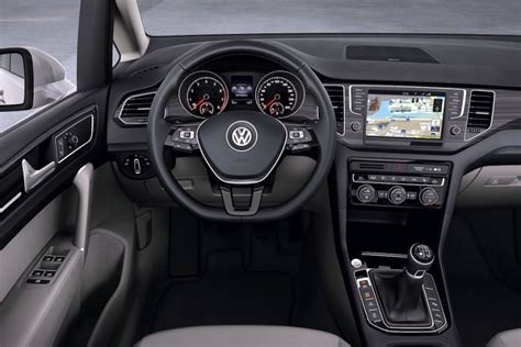 VW Golf Sportsvan 2014 Für fast jedes Vorhaben genug Platz Speed Heads