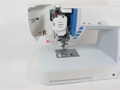 Janome Skyline S7 machine à coudre créativité Matri Machines a coudre