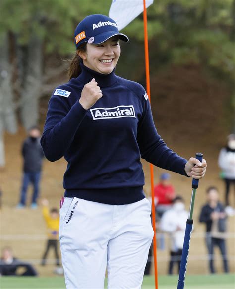 青木瀬令奈が逆転v 今季2勝目、ツアー通算5勝目／女子ゴルフ最終日写真特集2 ゴルフライブ速報写真ニュース 日刊スポーツ