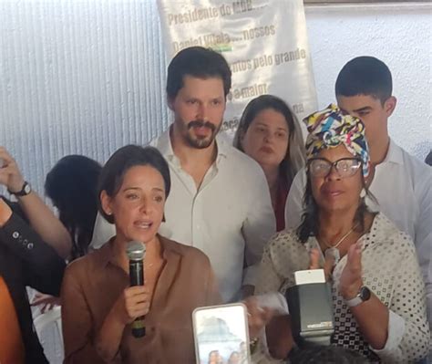 Em Evento Do Mdb Ana Paula Rezende Evita Anunciar Pr Candidatura