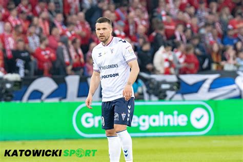 Podolski ponownie uderza w zarząd Górnika Tym razem w roli głównej