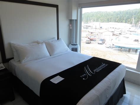 Hotel Marinaside Resort ⋆⋆⋆⋆ Nanaimo Canada Season Deals From 148