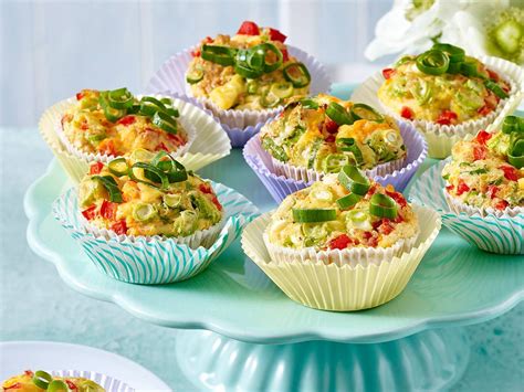 Rührei Muffins Rezepte mit Schinken Speck und vegetarisch