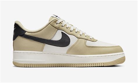 国内 4 6 発売ナイキ エア フォース 1 ロー LX チームゴールド ブラック NIKE AIR FORCE 1 LOW LX