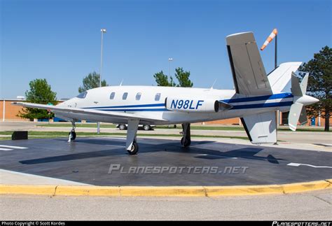 N98LF Learjet Lear Fan 2100 Photo by Scott Kordes | ID 845329 | Planespotters.net